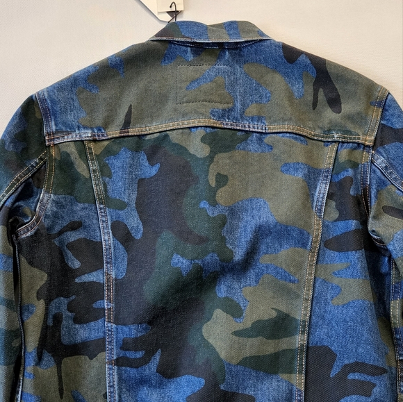 Levi's Camouflage Denim Trucker Jacket - Picture 8 of 11
